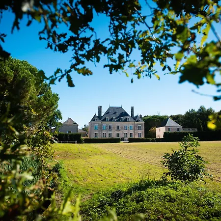 ベッド・アンド・ブレックファスト Domaine De La Briouse 3*